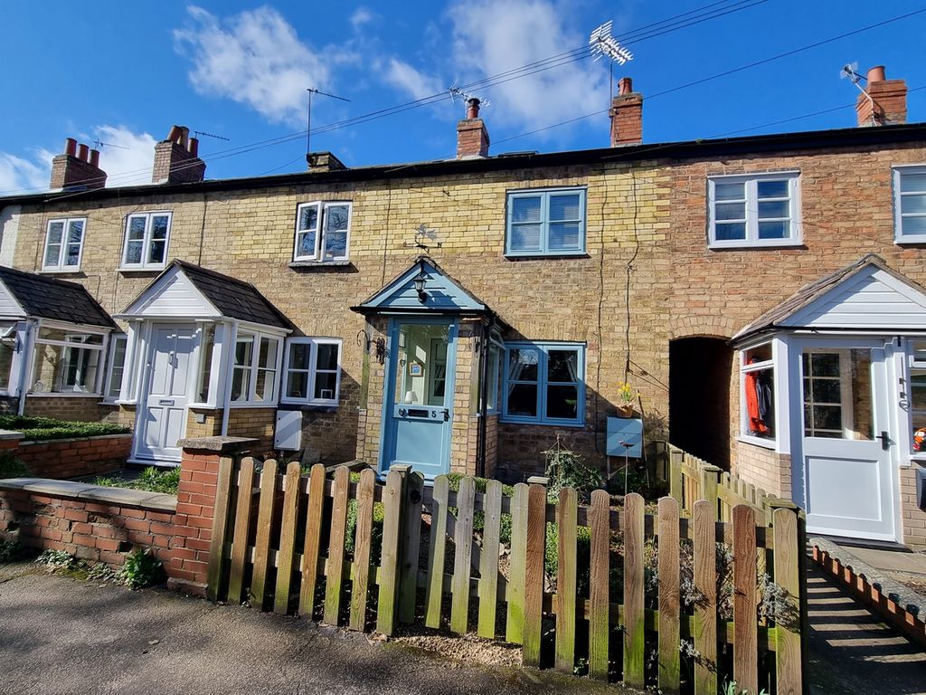 3 bed cottage for sale in Church Terrace, Harbury CV33, £342,500