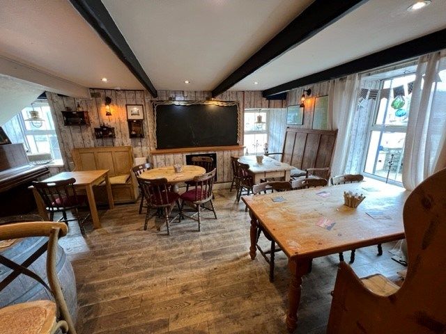 Pub/bar for sale in Llangrannog, Ceredigion SA44, £490,000