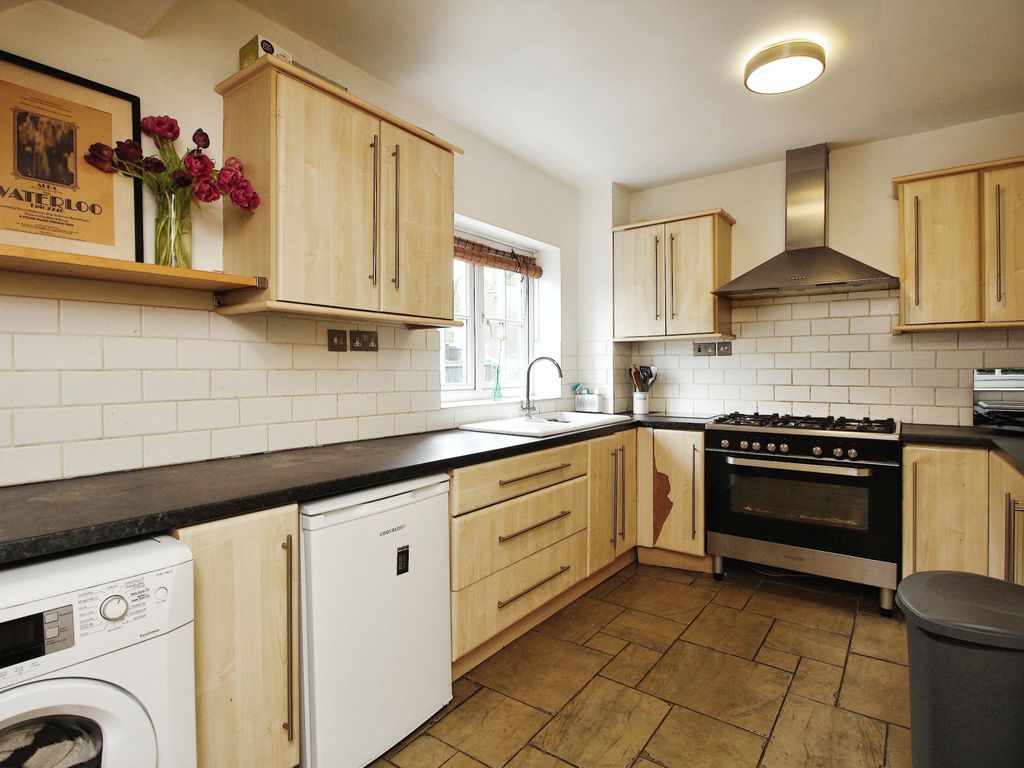 2 bed semi-detached house for sale in Medbourne Road, Market Harborough LE16, £350,000