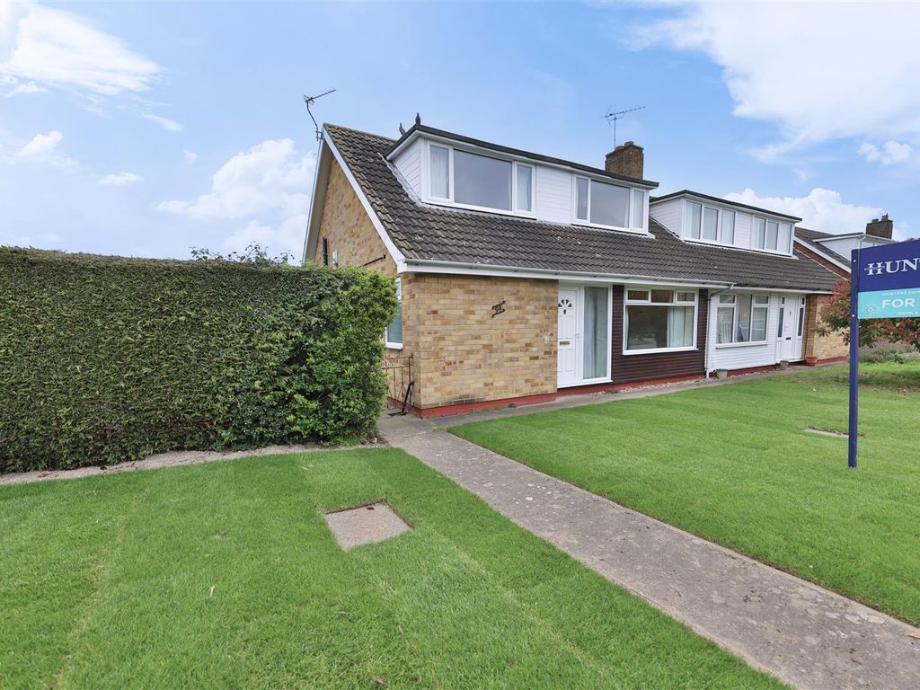 3 bed semi-detached bungalow for sale in Beech Avenue, Bishopthorpe, York YO23, £350,000