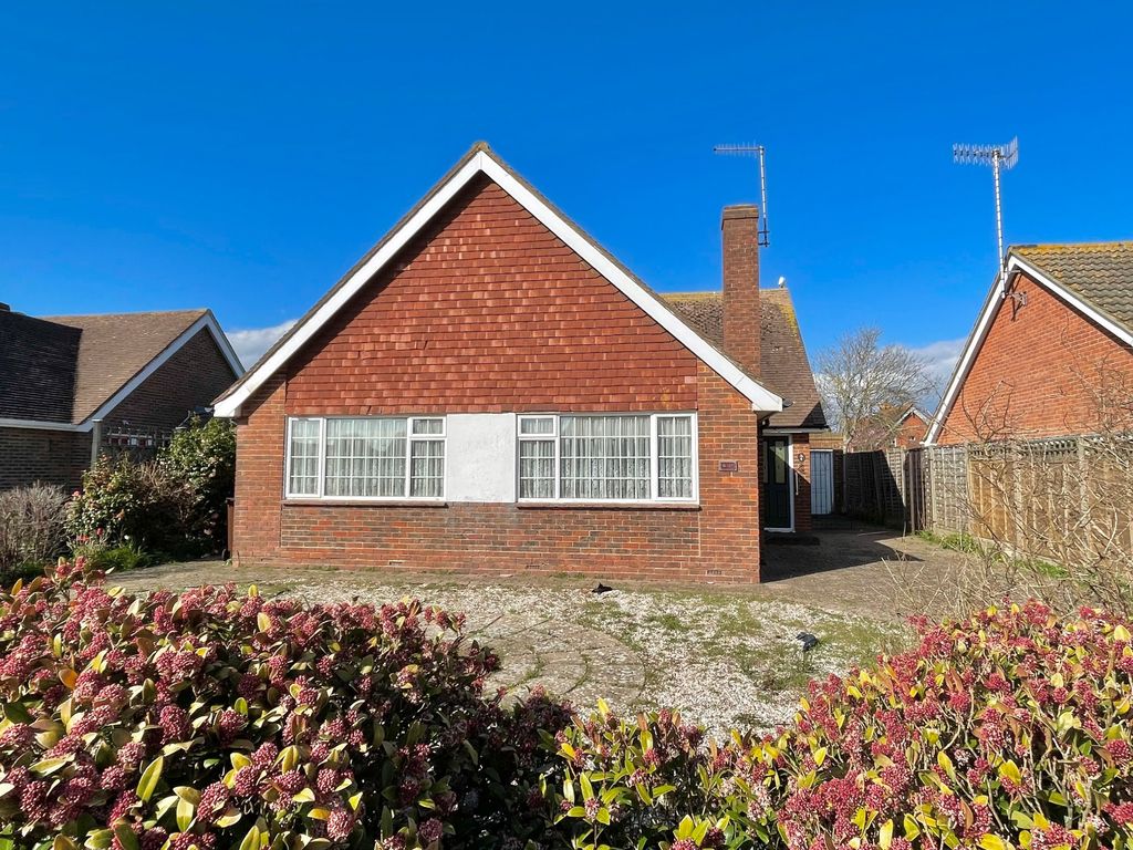 3 bed detached bungalow for sale in Box Tree Avenue, Rustington, West Sussex BN16, £550,000