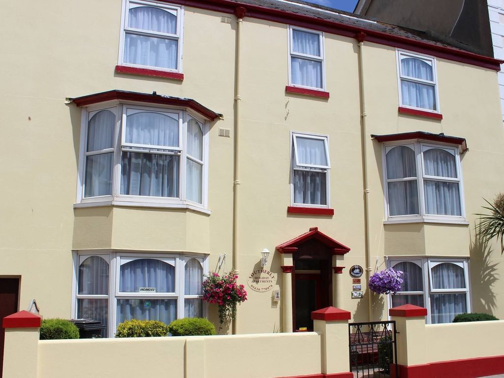 1 bed flat to rent in Penrhyn Place, Strand, Shaldon, Teignmouth TQ14, £850 pcm