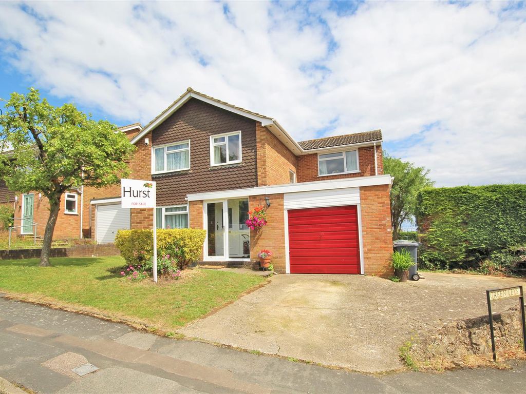 4 bed detached house for sale in Green Leys, Downley, High Wycombe HP13, £550,000