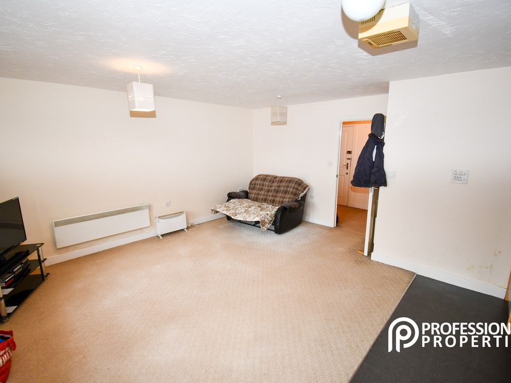 1 bed flat for sale in Duesbury Place, Mickleover, Derby, Derbyshire DE3, £107,500