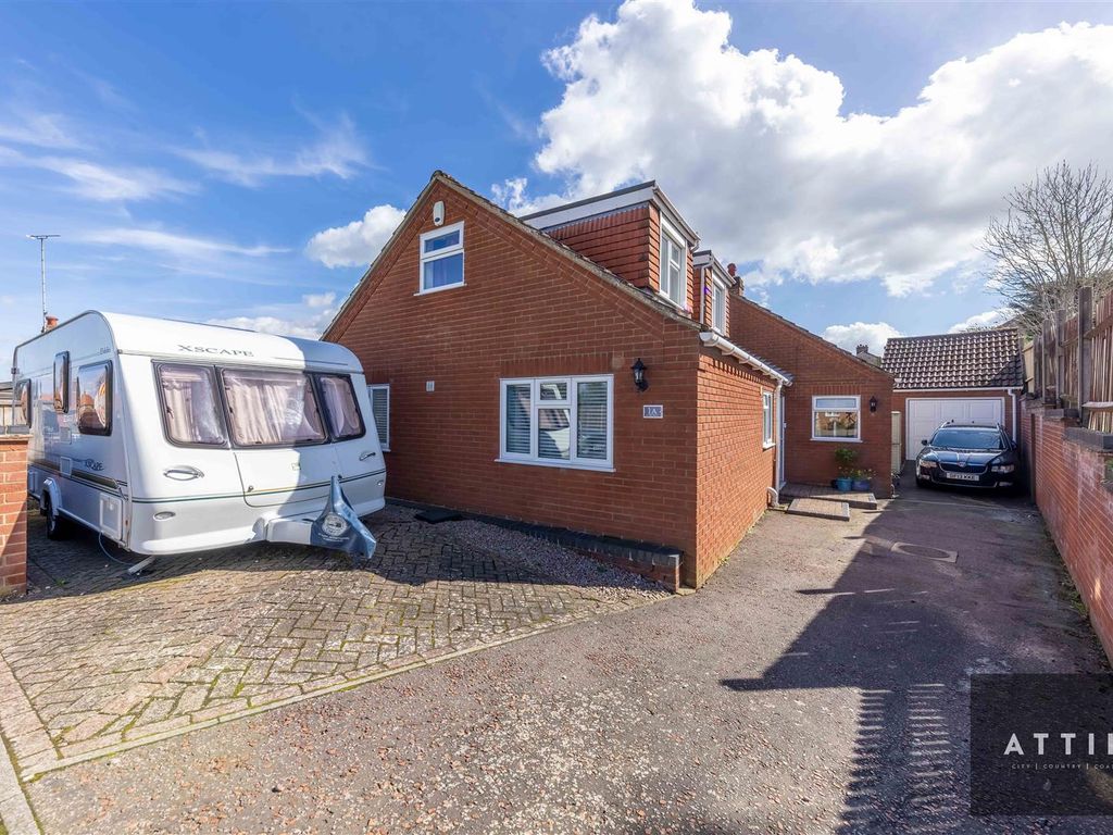 4 bed property for sale in Ruskin Road, New Costessey, Norwich NR5, £340,000