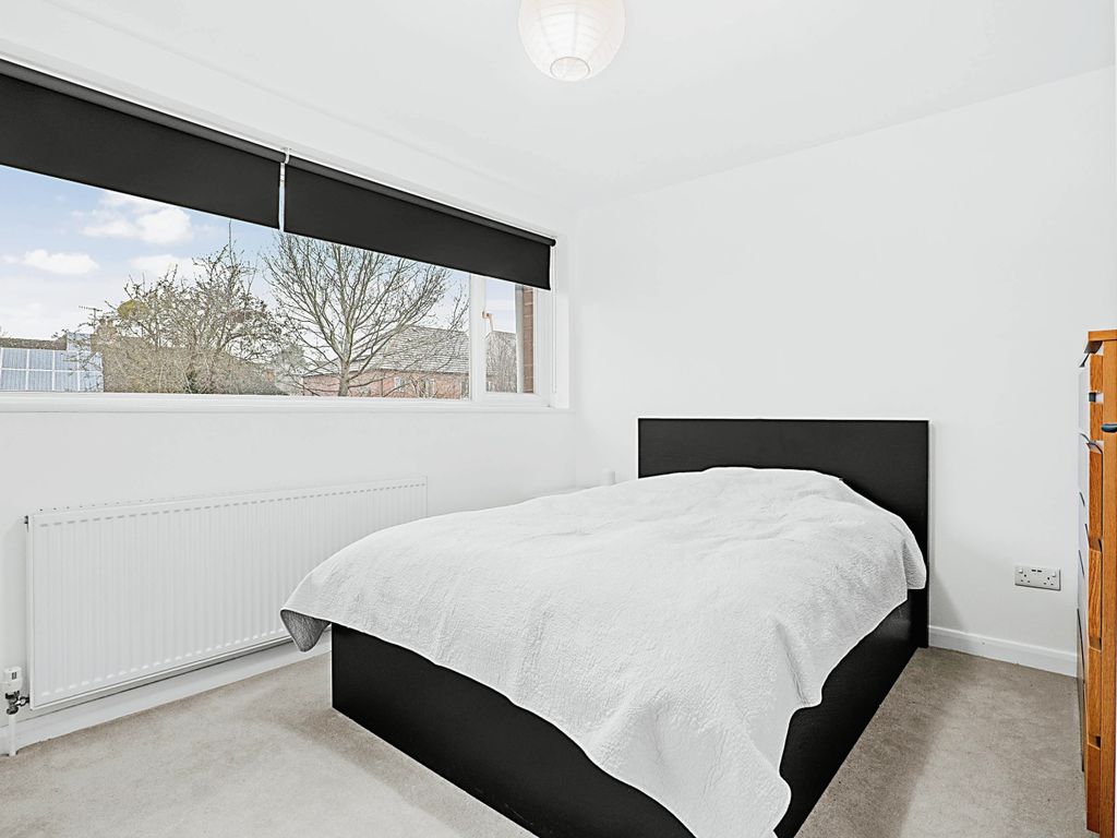 4 bed semi-detached house for sale in Hillside Road, Stratford-Upon-Avon CV37, £450,000