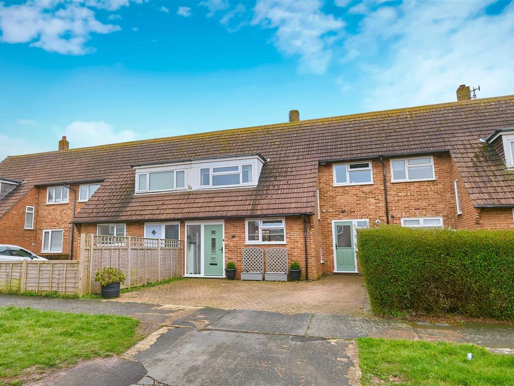 3 bed terraced house for sale in Bodiam Close, Seaford BN25, £365,000