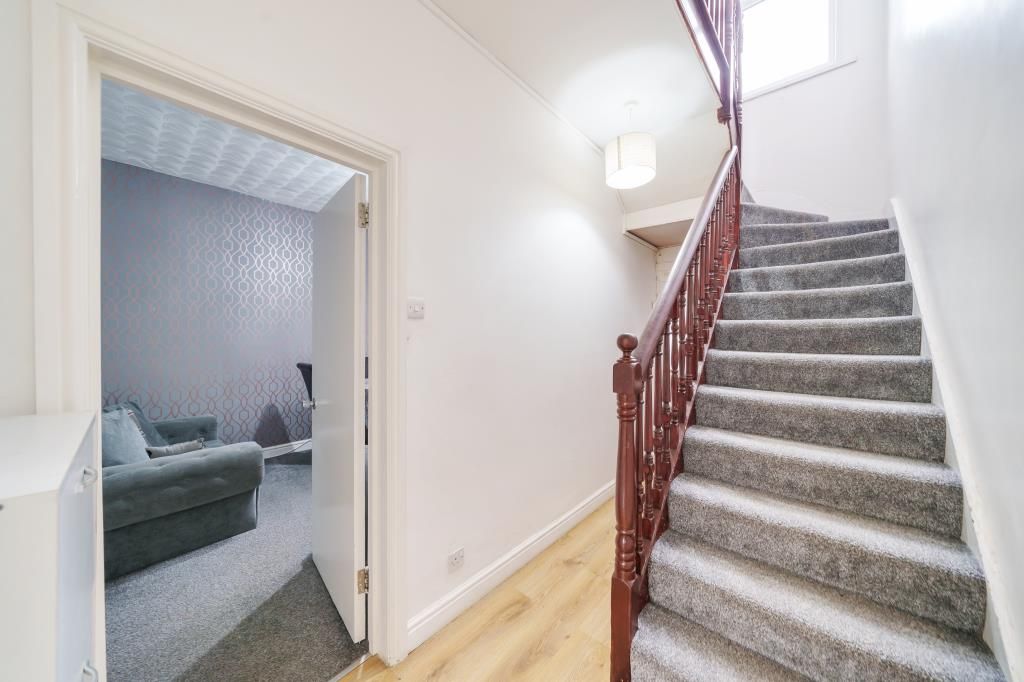 5 bed terraced house for sale in Reading, Berkshire RG1, £475,000