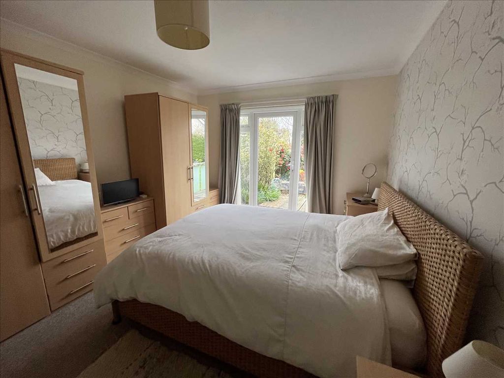 3 bed bungalow for sale in Laburnum Grove, Portskewett, Caldicot NP26, £395,000