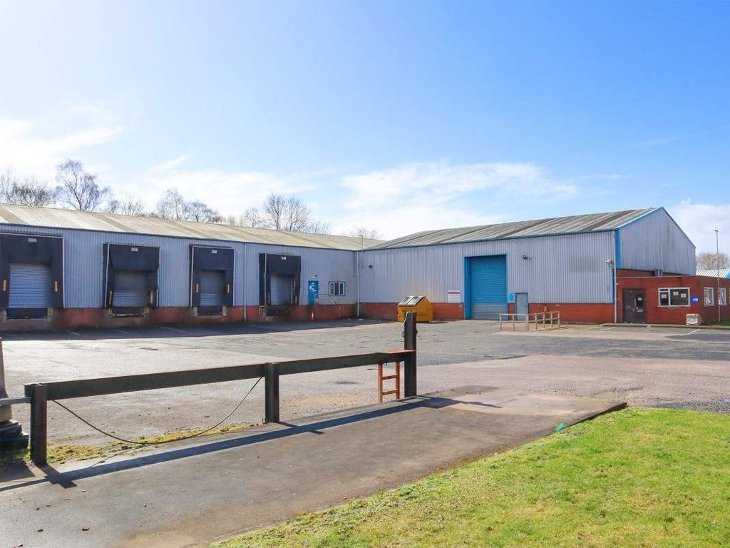 Light industrial to let in Building 48, Multipark Pensnett, Kingswinford DY6, Non quoting