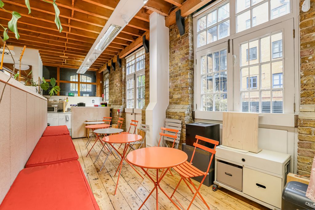 Office to let in The Canvas House, Jubilee Yard, Queen Elizabeth Street, Tower Bridge, London SE1, £79,000 pa