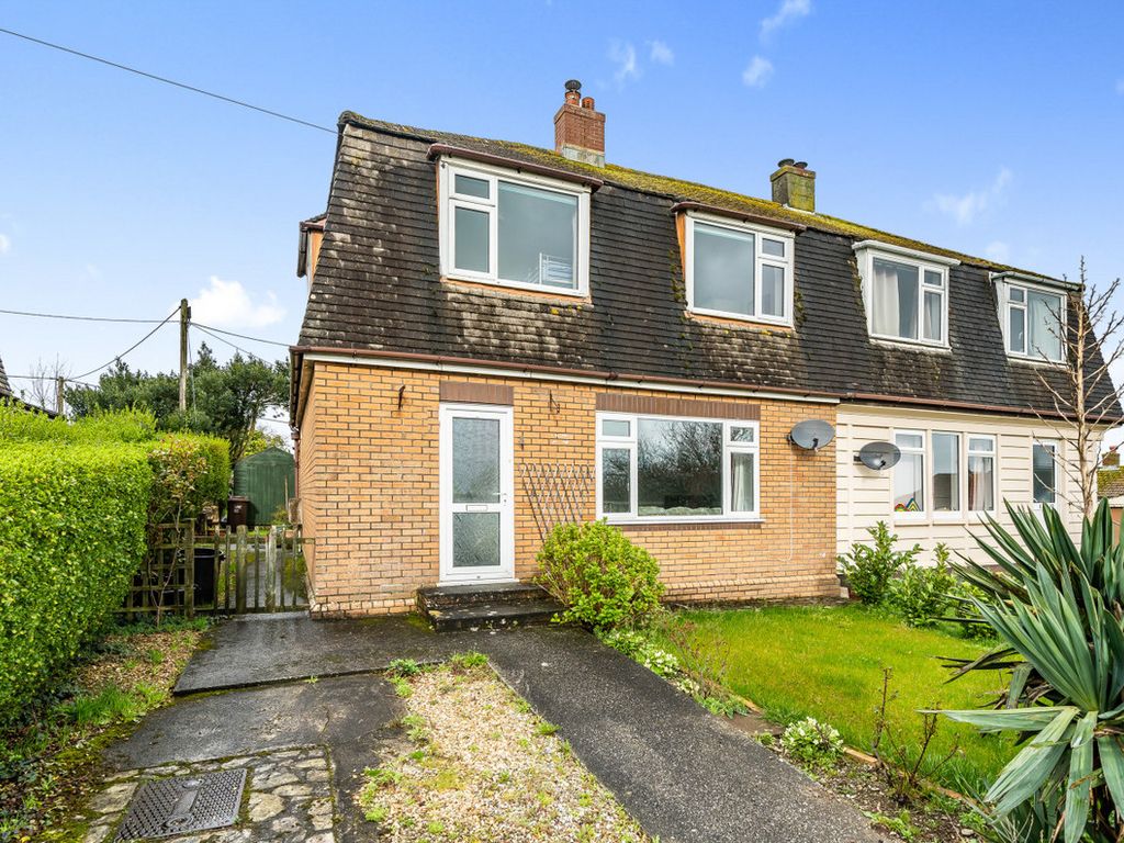 3 bed semi-detached house for sale in Tavern Barn, Fowey PL23, £385,000