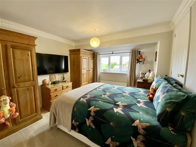 4 bed detached house for sale in Daniels Drive, Aughton, Sheffield S26, £380,000