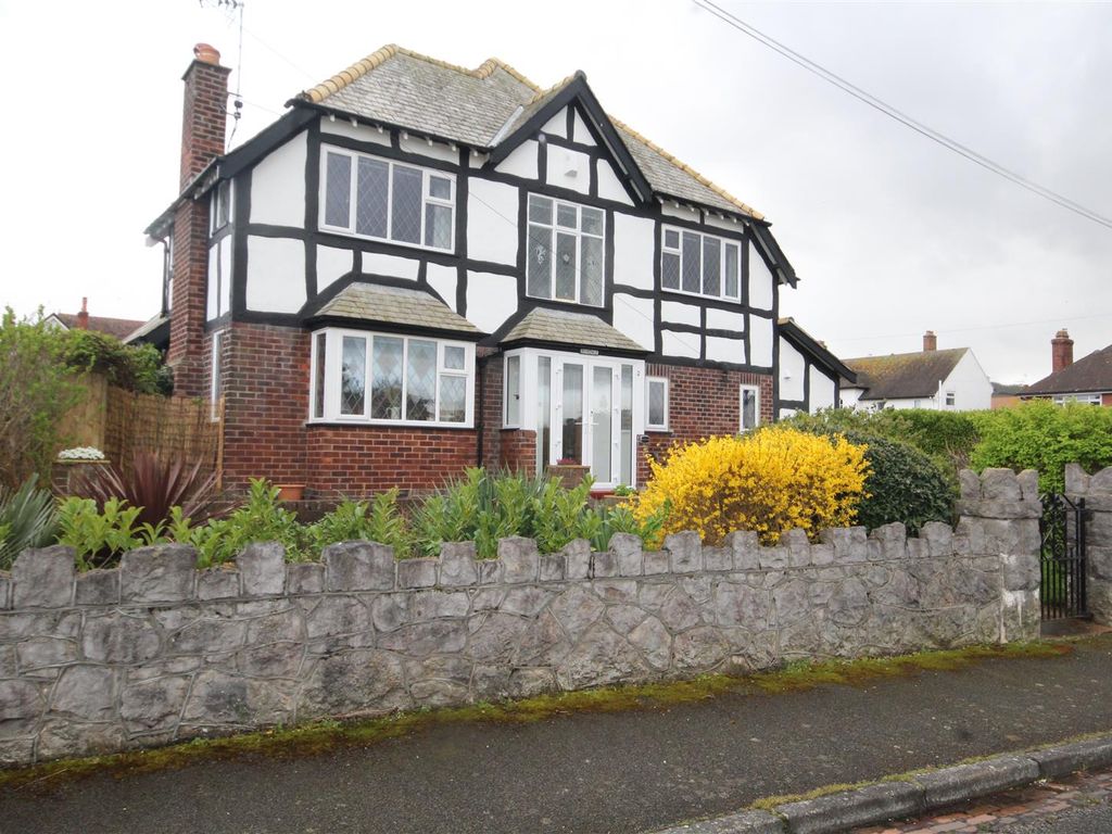 3 bed detached house for sale in Holbeck Road, Rhos On Sea, Colwyn Bay LL28, £599,950