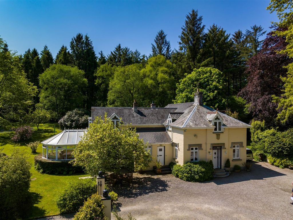 6 bed detached house for sale in Washaway, Bodmin PL30, £1,475,000