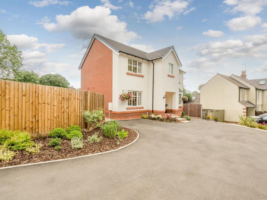 4 bed detached house for sale in Wootton Drive, Wombourne WV5, £500,000