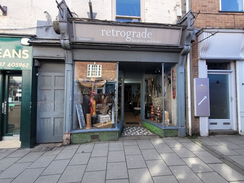 Retail premises to let in Eastgate, Louth, Lincolnshire LN11, £12,000 pa