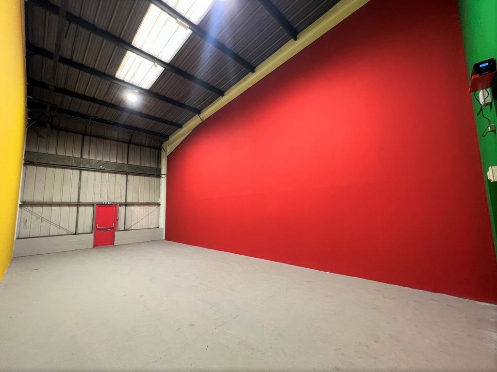 Warehouse to let in Adams Road, Workington CA14, £4,420 pa