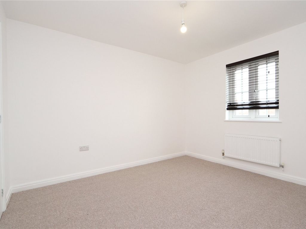 4 bed semi-detached house to rent in Bewcastle Row, Kingsmead, Milton Keynes, Buckinghamshire MK4, £1,600 pcm