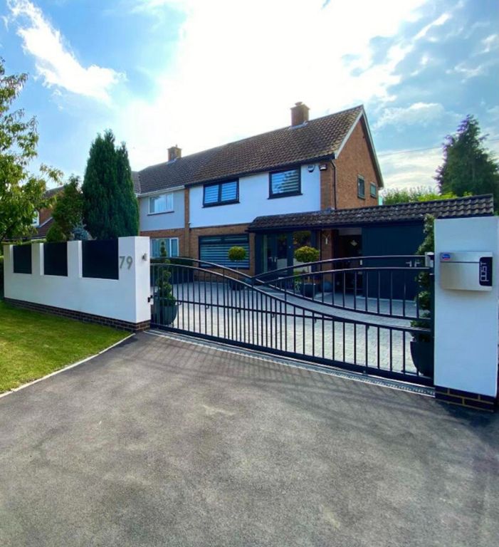 4 bed semi-detached house for sale in Shefford Road, Clifton, Shefford SG17, £700,000