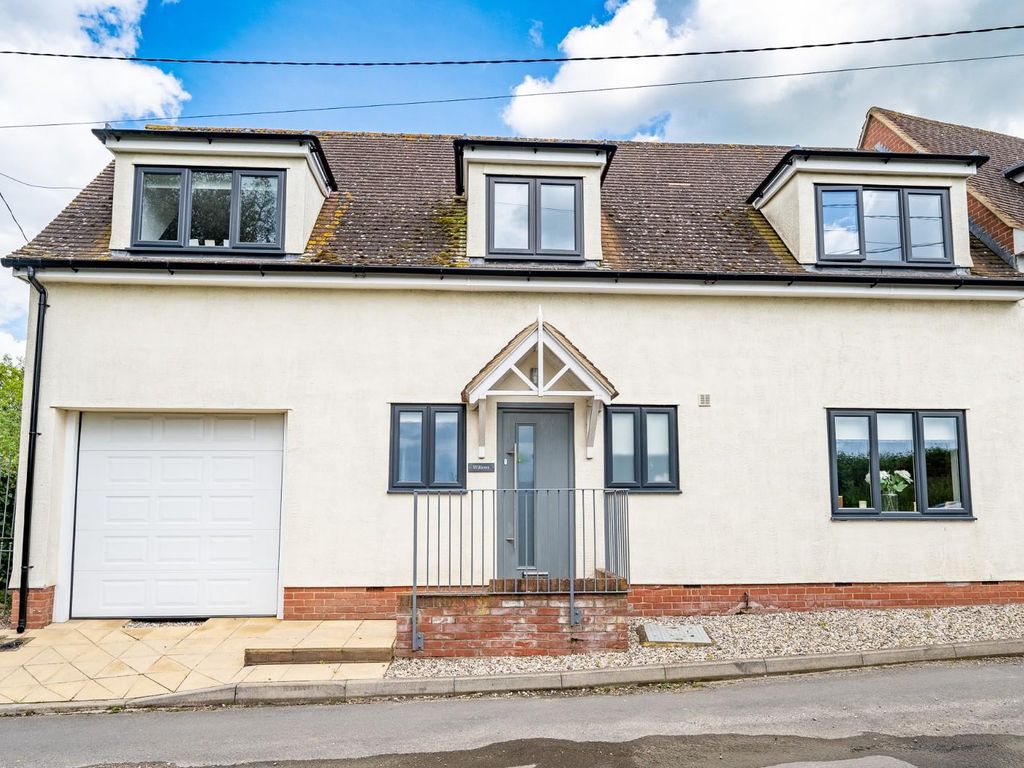 3 bed semi-detached house for sale in Back Lane, Ford End, Chelmsford CM3, £550,000