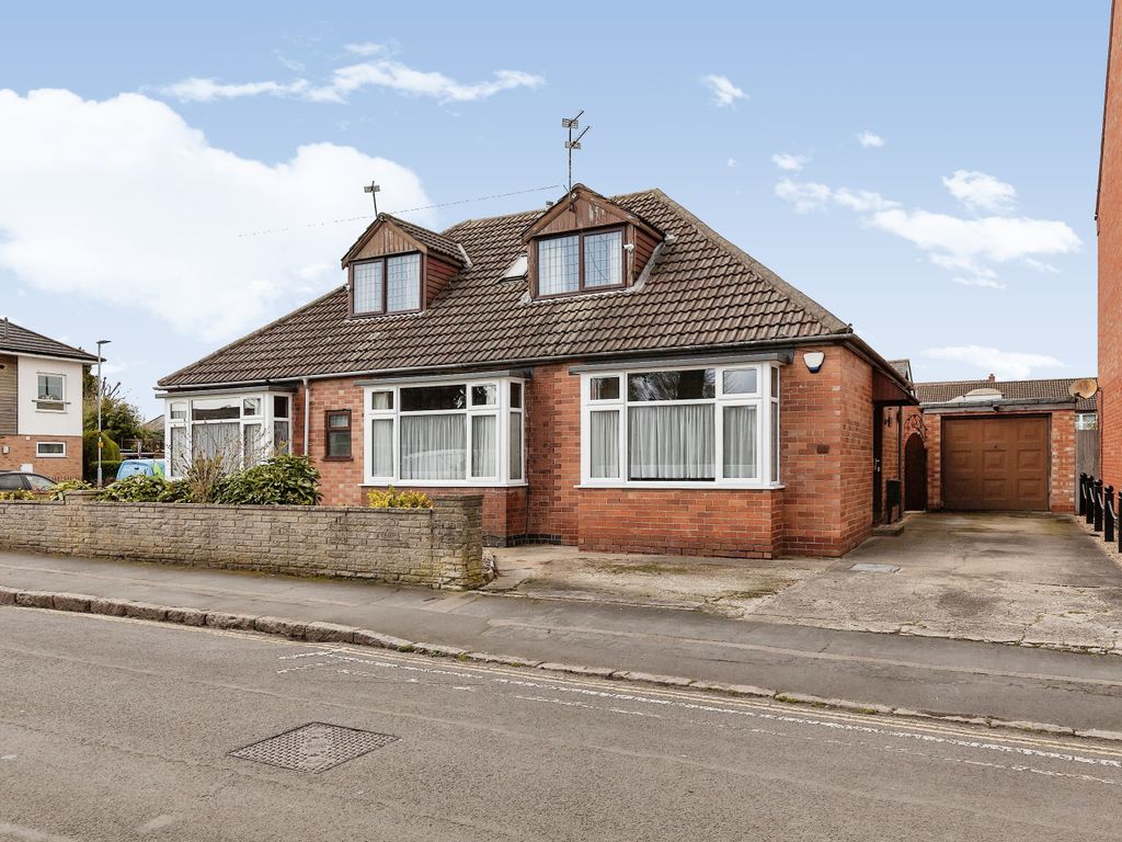 4 bed bungalow for sale in St. Peters Street, Syston, Leicester, Leicestershire LE7, £340,000