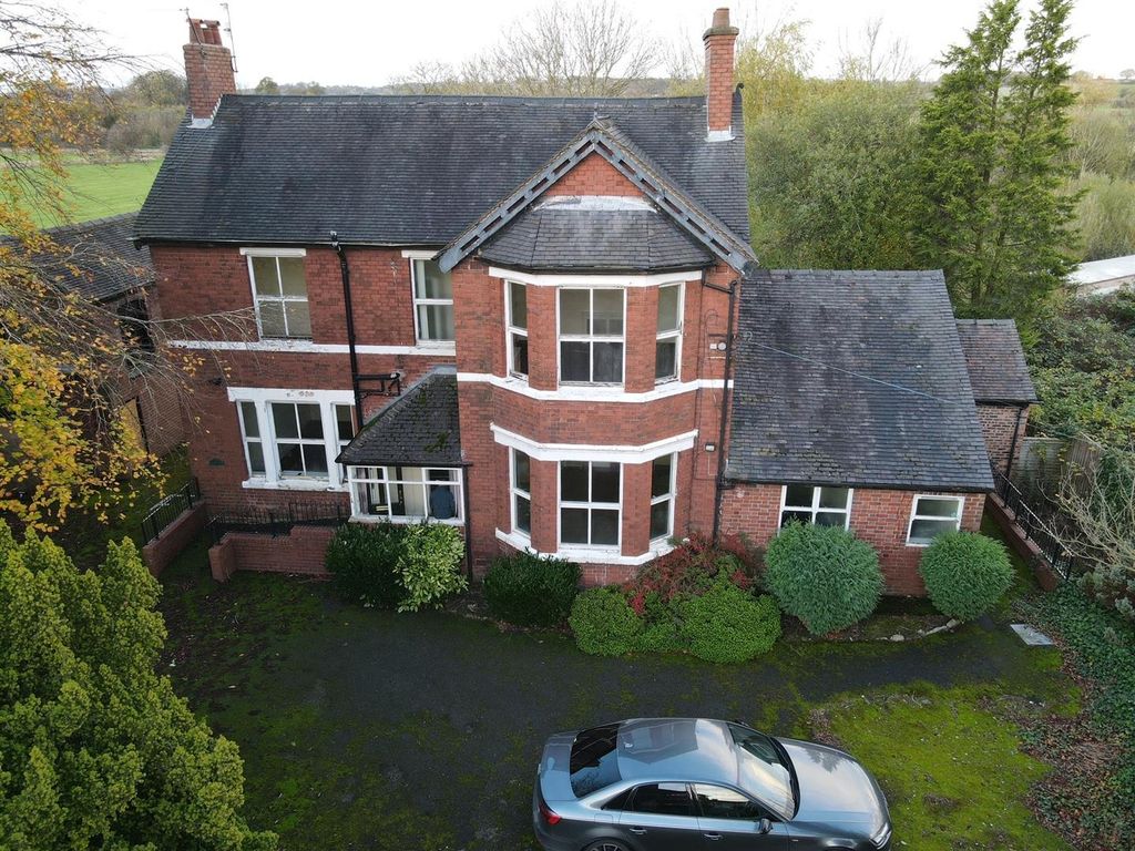5 bed detached house for sale in Chilton House, Uttoxeter Road, Blythe Bridge ST11, £425,000