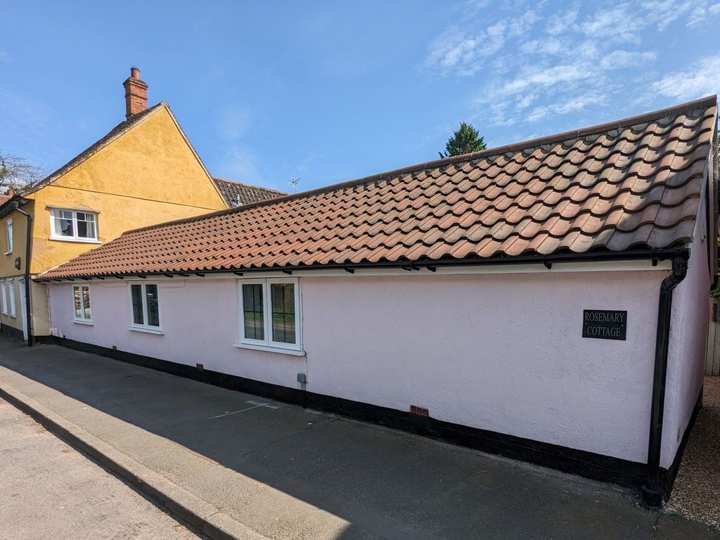 4 bed semi-detached bungalow for sale in Upper Street, Stratford St Mary CO7, £385,000