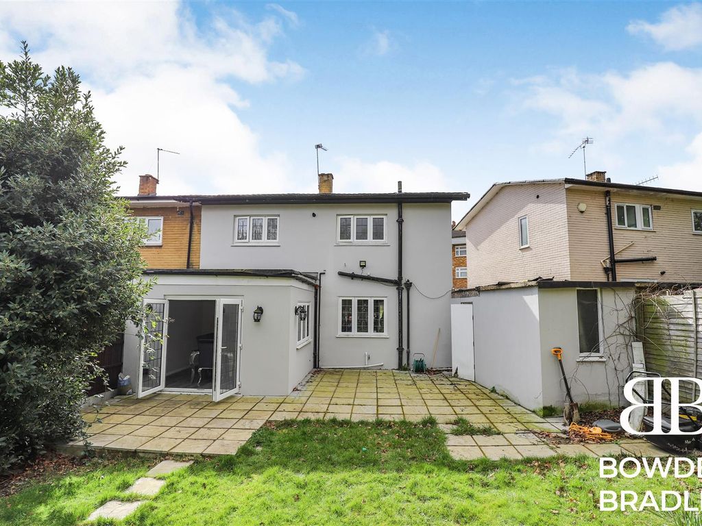 3 bed semi-detached house for sale in Tudor Crescent, Ilford IG6, £475,000