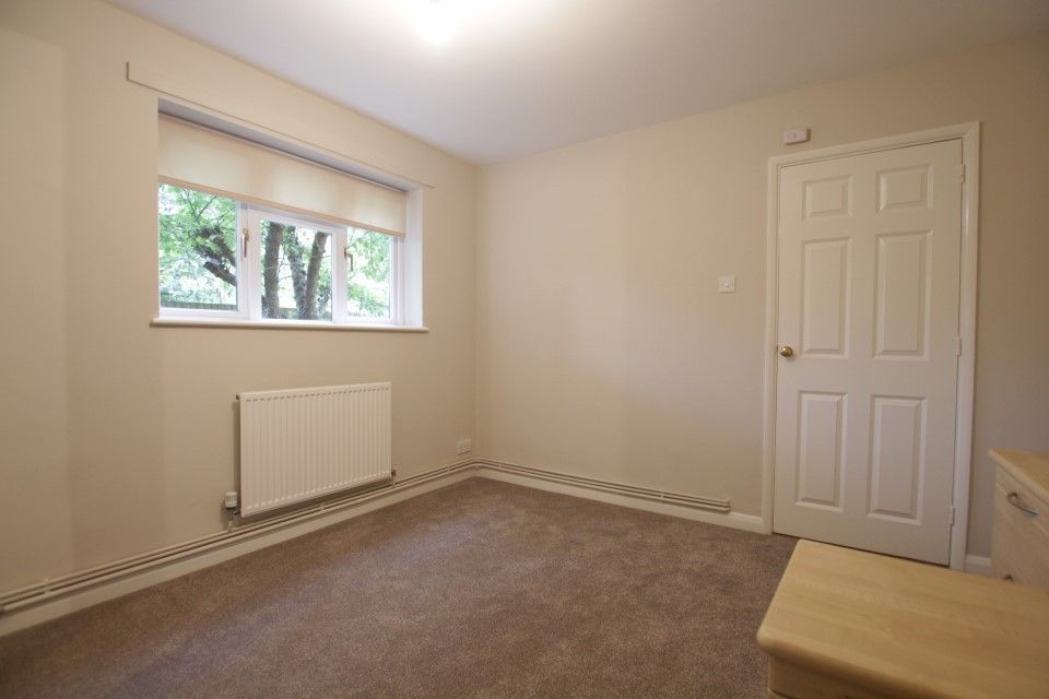 1 bed flat to rent in Reading Road, Pangbourne, Reading, Berkshire RG8, £1,050 pcm