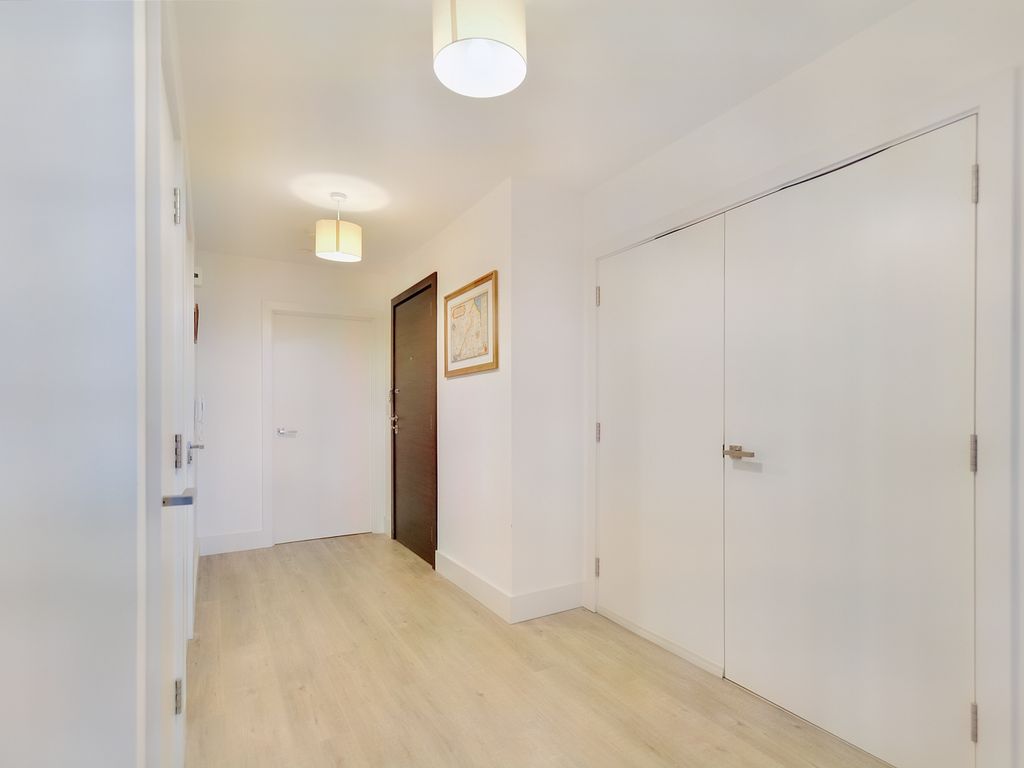 2 bed flat for sale in 4 Sterling Way, London N7, £760,000