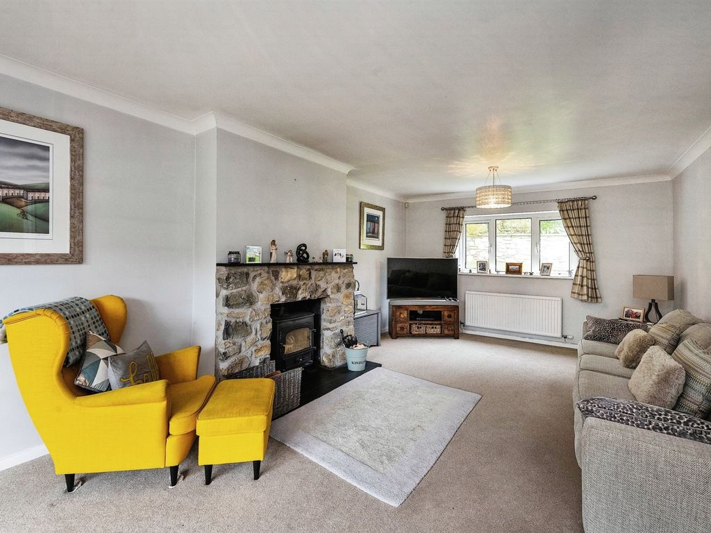 5 bed detached house for sale in Sigingstone, Cowbridge CF71, £535,000