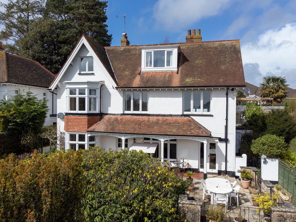 6 bed detached house for sale in Alexandria Road, Sidmouth EX10, £750,000