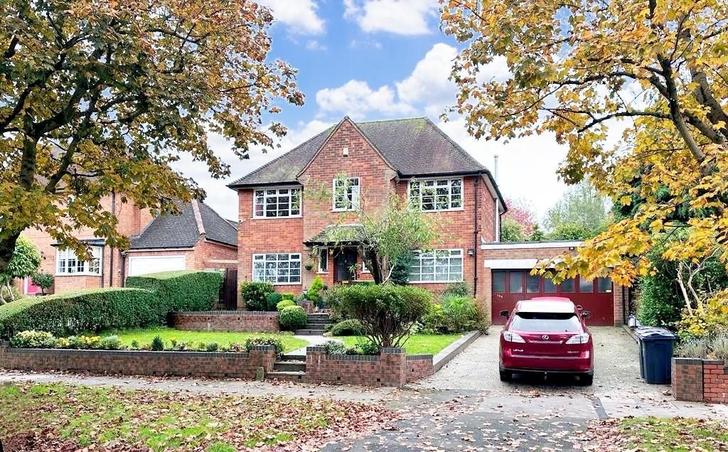 4 bed detached house for sale in Heath Road South, Bournville, Birmingham B31, £725,000
