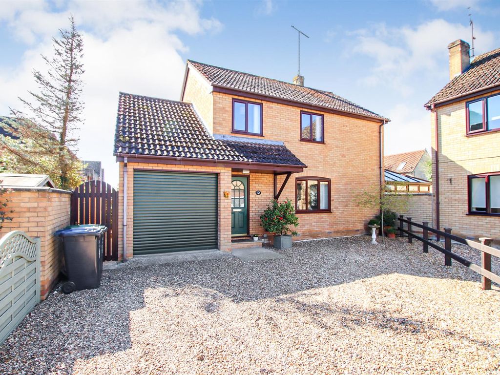 4 bed detached house for sale in East Road, Isleham, Ely CB7, £400,000
