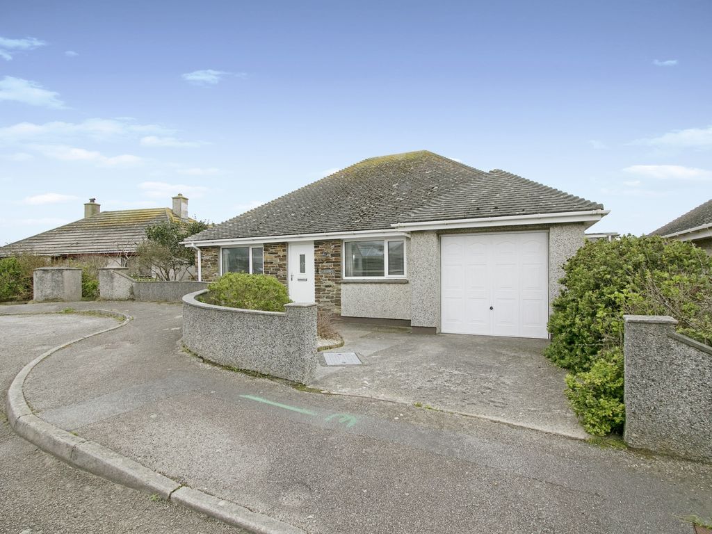 3 bed bungalow for sale in St Pirans Parc, Porthleven, Helston TR13, £475,000