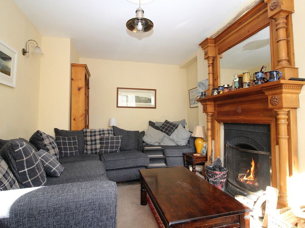 3 bed cottage for sale in Colhugh Street, Llantwit Major CF61, £399,995