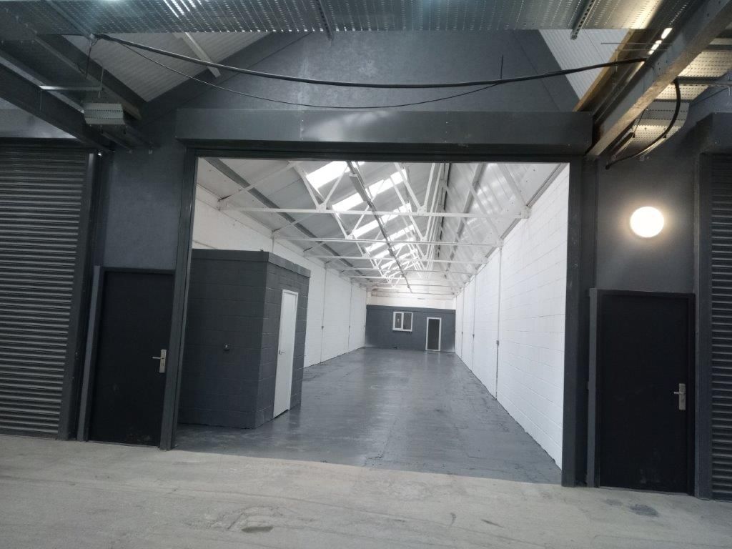 Warehouse to let in Clonmel Road, Birmingham B30, £16,800 pa