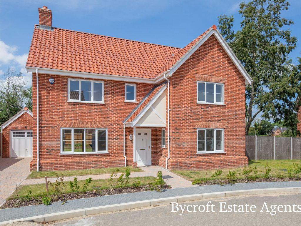 New home, 4 bed detached house for sale in Plot 31, Claydon Park, Off Beccles Road, Gorleston NR31, £485,000