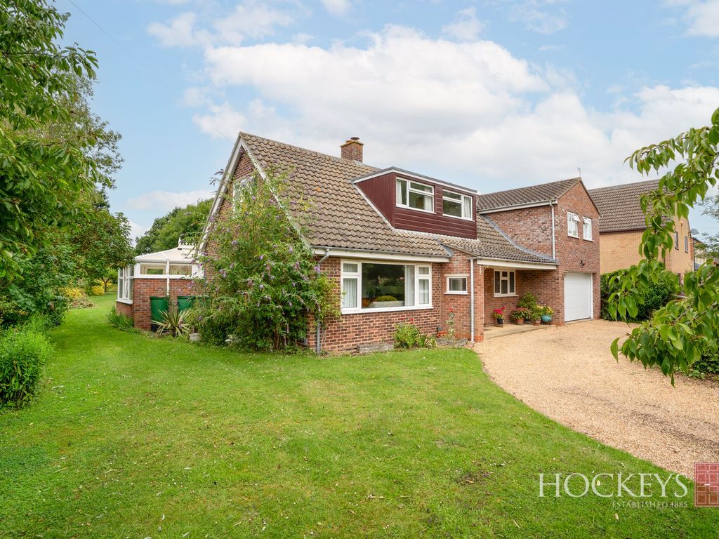 4 bed detached house for sale in Boxworth End, Swavesey CB24, £700,000