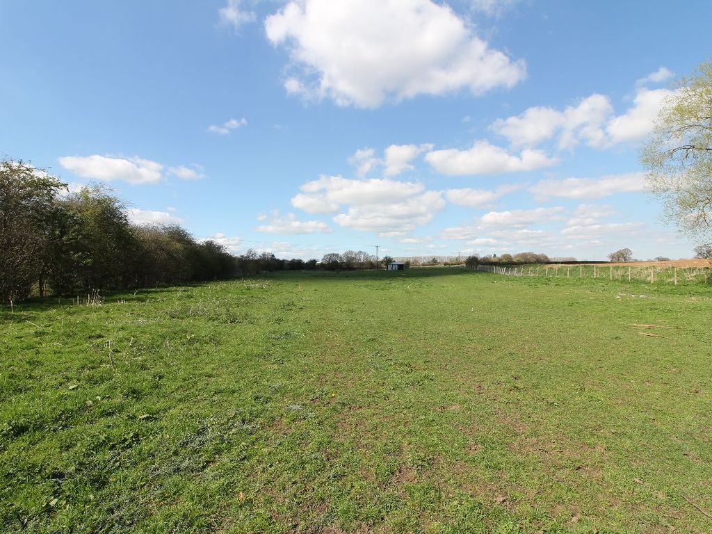 Land for sale in Long Lane, Telford TF6, £360,000