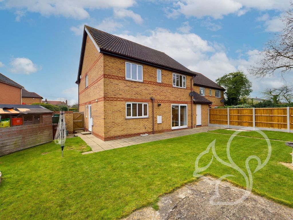 4 bed detached house for sale in Barrell Close, Frating, Colchester CO7, £375,000