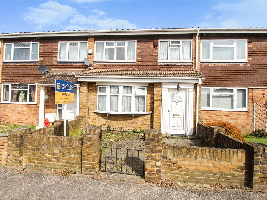 3 bed terraced house for sale in Ongar Way, Rainham RM13, £375,000