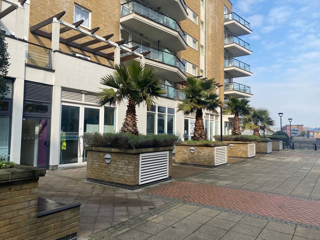 Office to let in Compass House, Riverside West, Wandsworth, London SW18, £72,500 pa