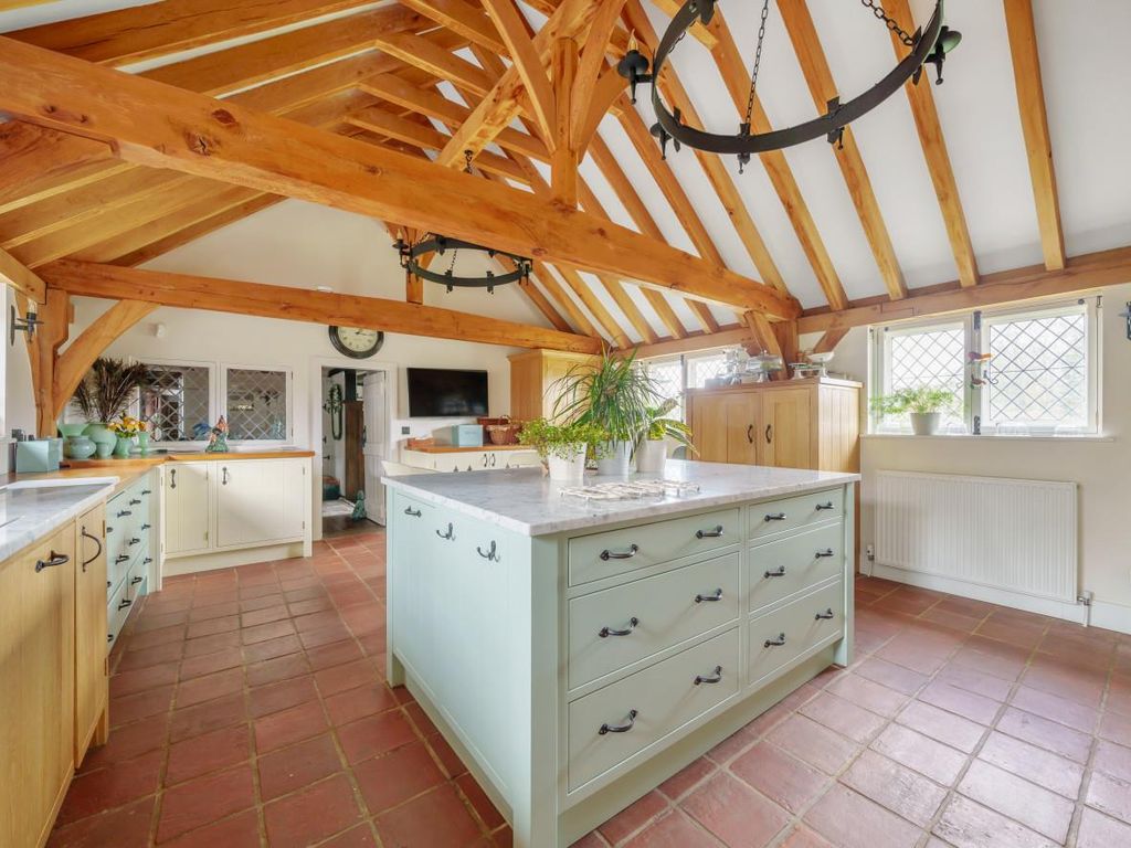 5 bed farmhouse for sale in Ashford Road, Bethersden, Ashford TN26, £1,350,000