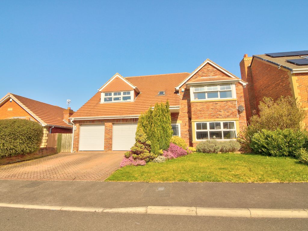 5 bed detached house for sale in Seven Hills Court, Spennymoor DL16, £430,000