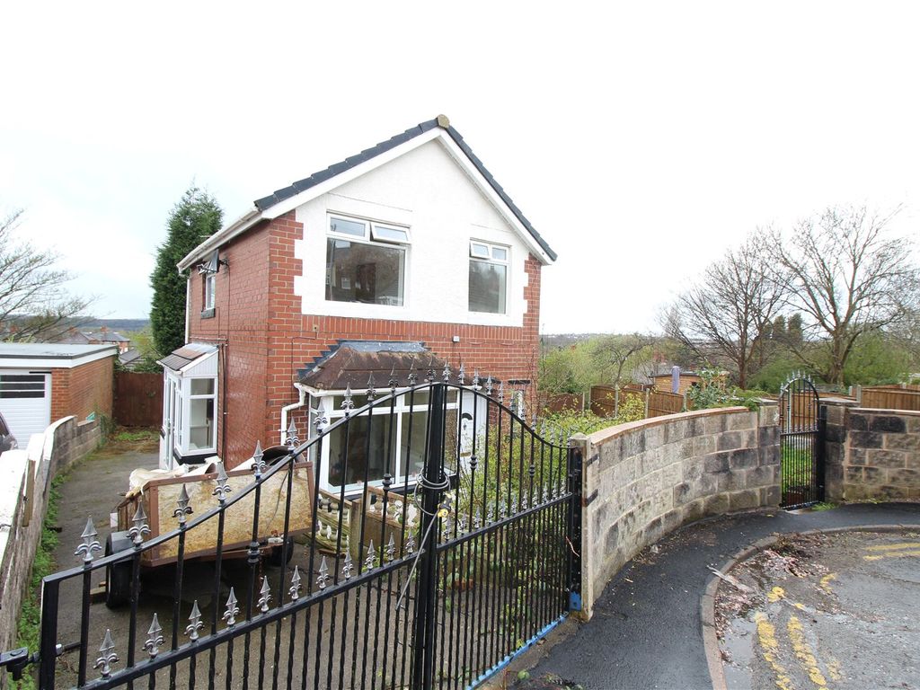 3 bed detached house for sale in Ambleside Place, Burslem, Stoke-On-Trent, Staffordshire ST6, £210,000