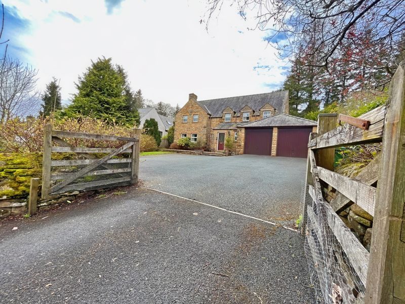 4 bed detached house for sale in Park Lane, Alston CA9, £425,000