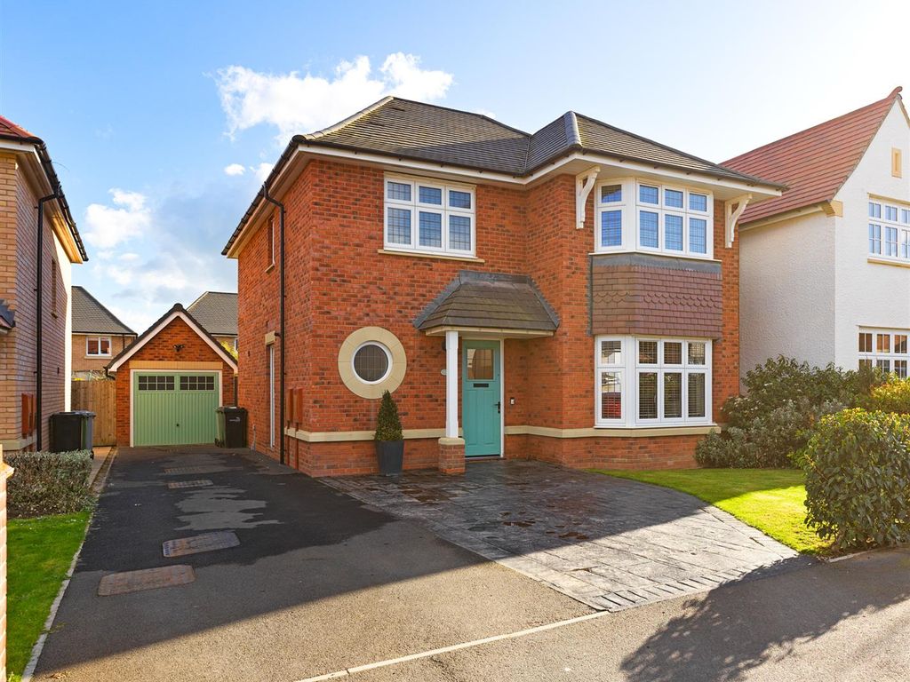 3 bed detached house for sale in Montgomery Avenue, Nantwich, Cheshire CW5, £437,500
