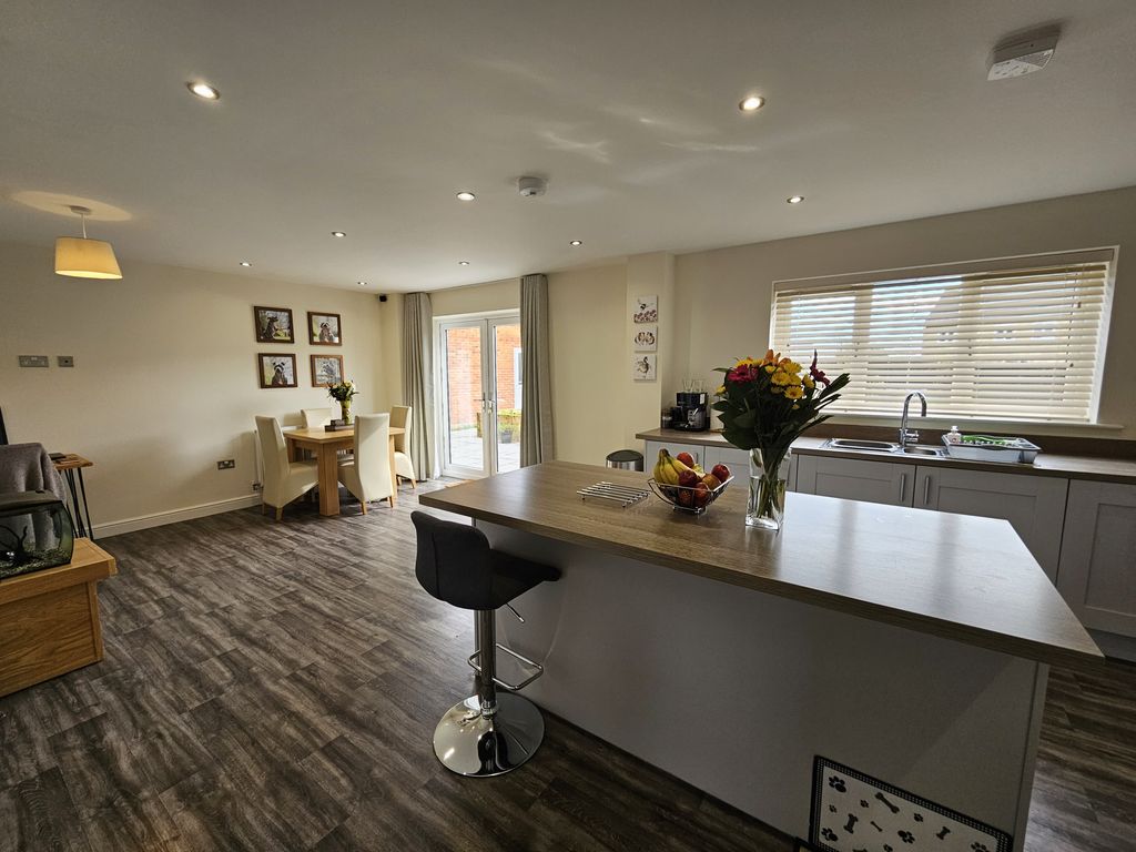 5 bed detached house for sale in Betula Drive, Longridge, Longridge PR3, £439,950